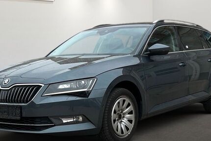 Skoda Superb 172.328 km 11.899 &euro; Berlin 12681