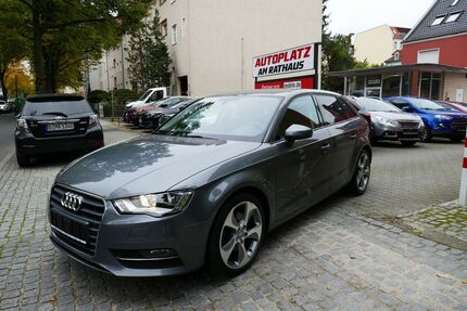 Audi A3 123.667 km 13.950 € Berlin-Tempelhof 12105
