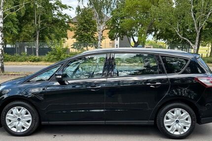 Ford S-Max 161.000 km 11.900 &euro; Berlin 13597