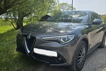 Alfa Romeo Stelvio 128.900 km 20.000 &euro; Schönwalde-Glien 14621