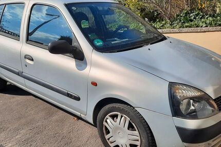 Renault Clio 166.601 km 1.200 &euro; Berlin 12355