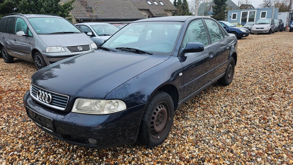 Audi A4 386.800 km 590 &euro; Rüdersdorf OT Tasdorf 15562