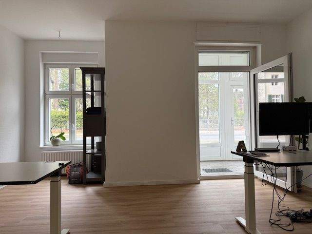 Gewerbeobjekt Berlin Hermsdorf - 4 Zimmer, 120 m&sup2;, 1.895&euro; | Angebot:25908920
