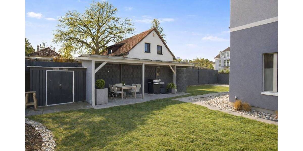 Einfamilienhaus Schöneiche bei Berlin - 5 Zimmer, 290 m&sup2;, 1.099.900&euro; | Angebot:26585211