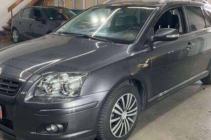 Toyota Avensis 175.420 km 4.999 &euro; Berlin 13127