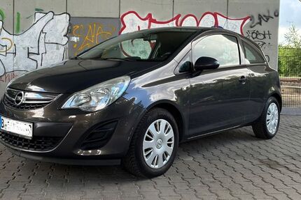Opel Corsa 175.000 km 2.990 &euro; Berlin 12157