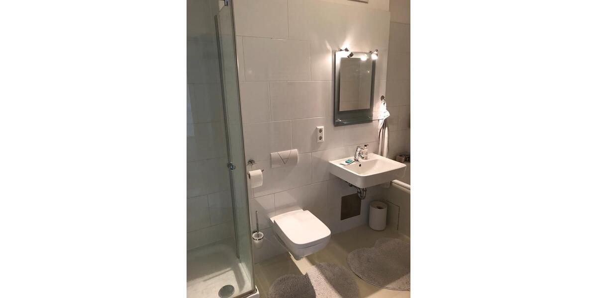 Etagenwohnung Berlin Mitte - 2 Zimmer, 65 m&sup2;, 1.780&euro; | Angebot:24719273