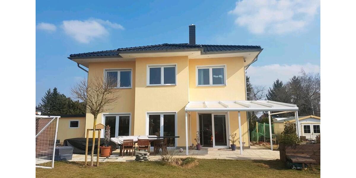 Villa Kleinmachnow - 6 Zimmer, 182 m&sup2;, 3.500&euro; | Angebot:26554802