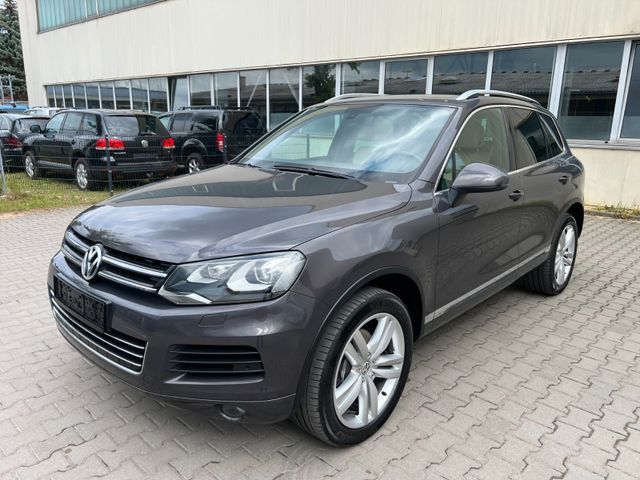 VW Touareg 171.000 km 14.999 &euro; berlin 10787