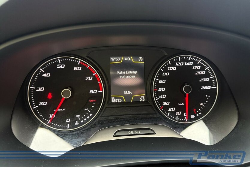 Seat Leon FR Alcantara Navi Sitzheizung SR/WR 85.720 km 11.990 € Berlin 13187