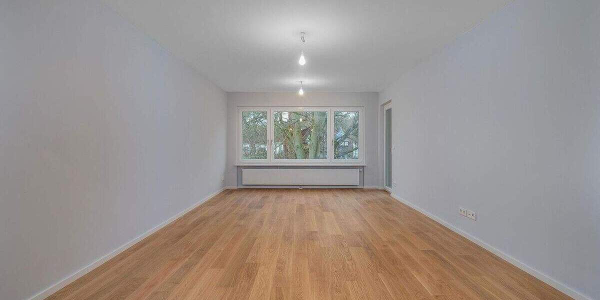 Kernsanierte 3-Zimmerwohnung mit Loggia + TG-Stellplatz in Bestlage Berlin-Wannsee 3 zimmer