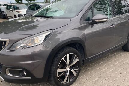 Peugeot 2008 165.000 km 7.399 &euro; Berlin 12109