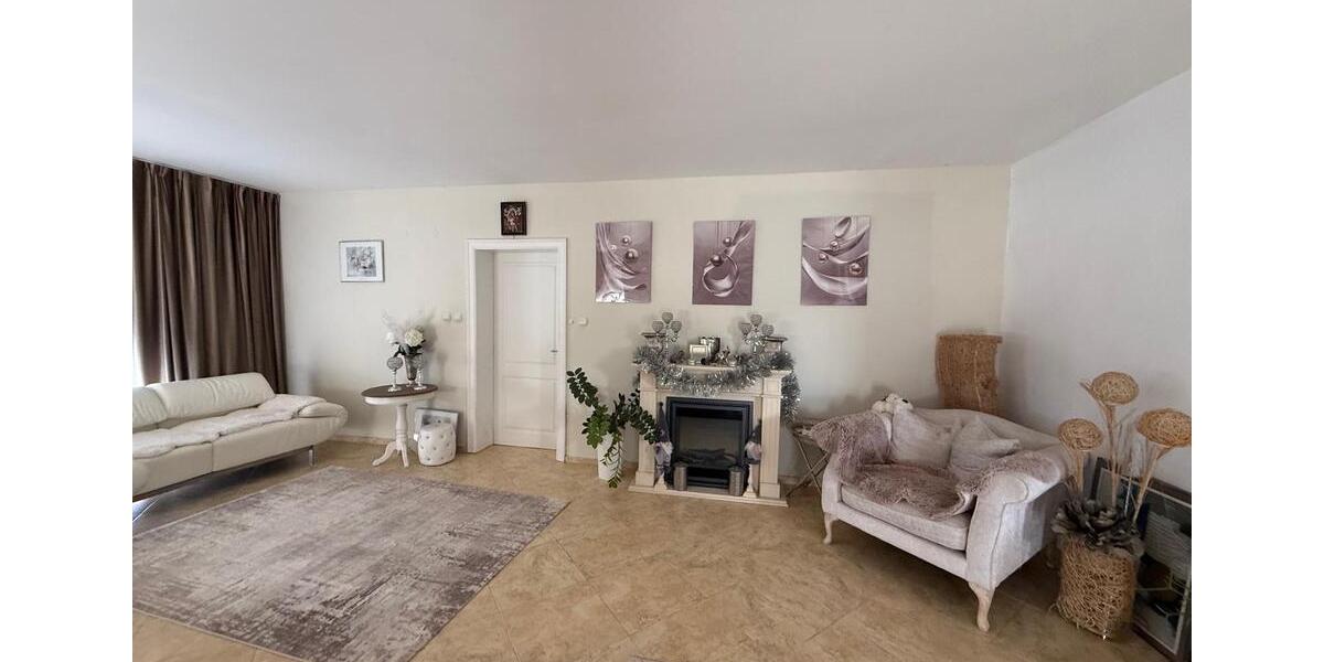 Villa Berlin Charlottenburg-Wilmersdorf - 5 Zimmer, 273 m&sup2;, 490.000&euro; | Angebot:25837691