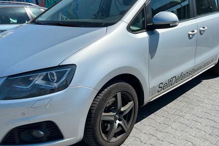 Seat Alhambra 275.000 km 5.200 &euro; Berlin 12057