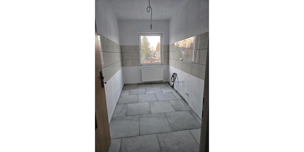 Etagenwohnung Berlin Treptow-Köpenick - 4 Zimmer, 96 m&sup2;, 1.400&euro; | Angebot:24868190