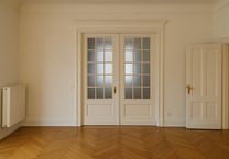 Lichtdurchfluteter Büroraum im Altbau unweit Kudamm Olivaerplatz - All-in-Miete