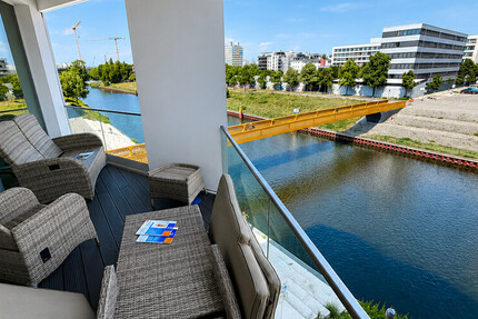 ETW aus 2021-Berlin-Mitte mit spektakulären Wasserblick, Balkon & hochmoderner Ausstattung -Top Lage - Wohnung Berlin Mitte | Angebot:27262285