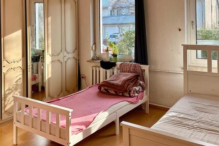 ❤️WG Zimmer im Haus mit Gross Garten 3 zimmer