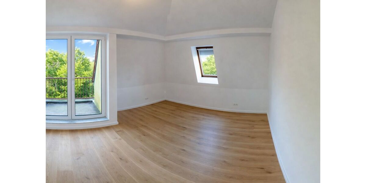 Sonniges Penthouse - Villenensemble -Weißensee - 4 Balkone - Dachgeschoßwohnung Berlin Weißensee | Angebot:23559705