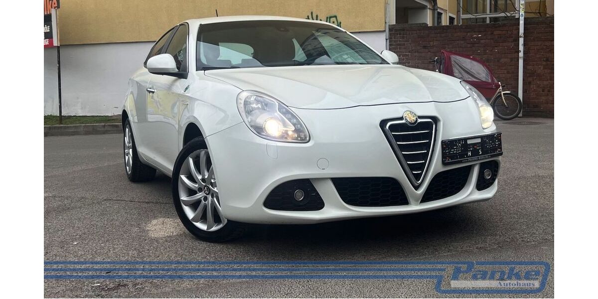 Alfa Romeo Giulietta 200.000 km 4.999 &euro; Berlin - Pankow 13187