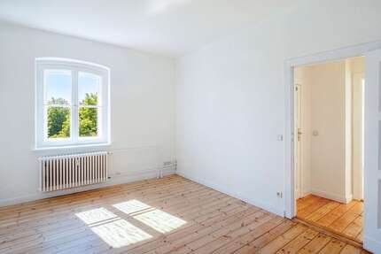 Wohnung Berlin Charlottenburg-Wilmersdorf - 1 Zimmer, 35 m&sup2;, 195.000&euro; | Angebot:26847750