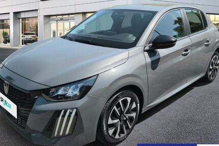 Peugeot 208 14.502 km 15.990 &euro; Berlin 12681