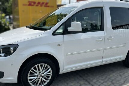 VW Caddy 83.000 km 16.950 &euro; Berlin-Spandau 13585