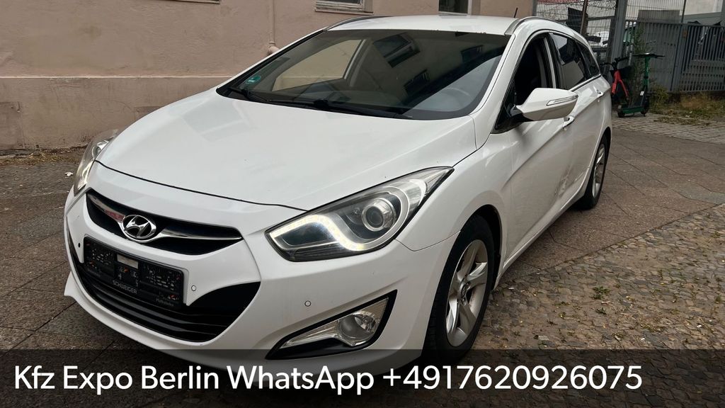 Hyundai i40 373.000 km 3.300 &euro; Berlin 13359