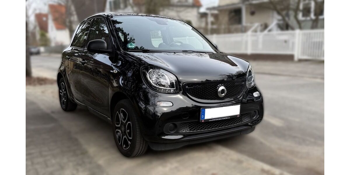Smart ForFour 88.600 km 11.990 &euro; Berlin 10827