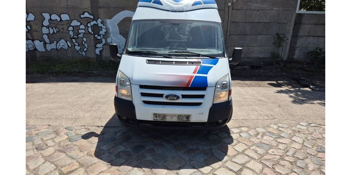 Ford Transit 385.000 km 3.800 &euro; Berlin 13055