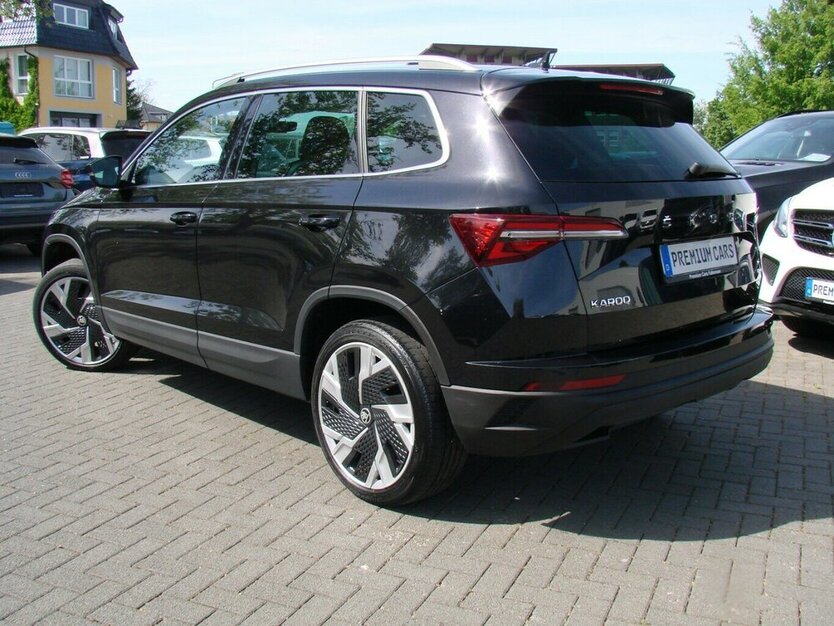Skoda Karoq 2.0TDI Style 4x4 ACC Columbus Leder AHK 52.678 km 31.890 € Falkensee 14612