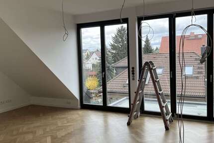 Wohnung Berlin Marzahn-Hellersdorf - 3 Zimmer, 80 m&sup2;, 1.600&euro; | Angebot:27482030