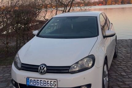 VW Golf 215.000 km 2.800 &euro; Hennigsdorf 16761