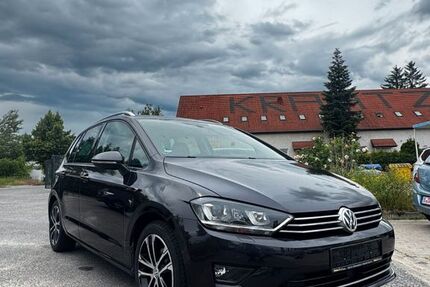 VW Golf Sportsvan 148.107 km 11.490 &euro; Velten 16727