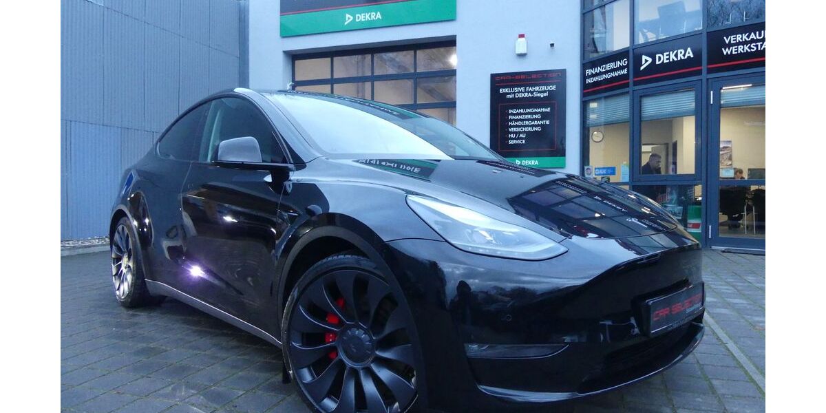 Tesla Model Y 56.212 km 35.800 &euro; Berlin 13156