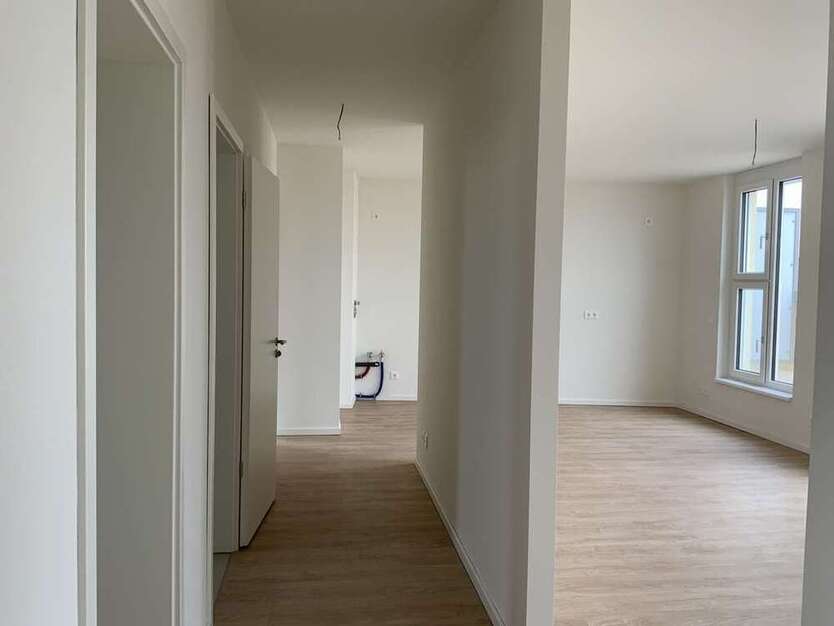 Wohnung zum Mieten in Berlin 1.597,49 € 93.97 m²