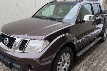 Nissan Navara 157.000 km 15.999 &euro; berlin 12305