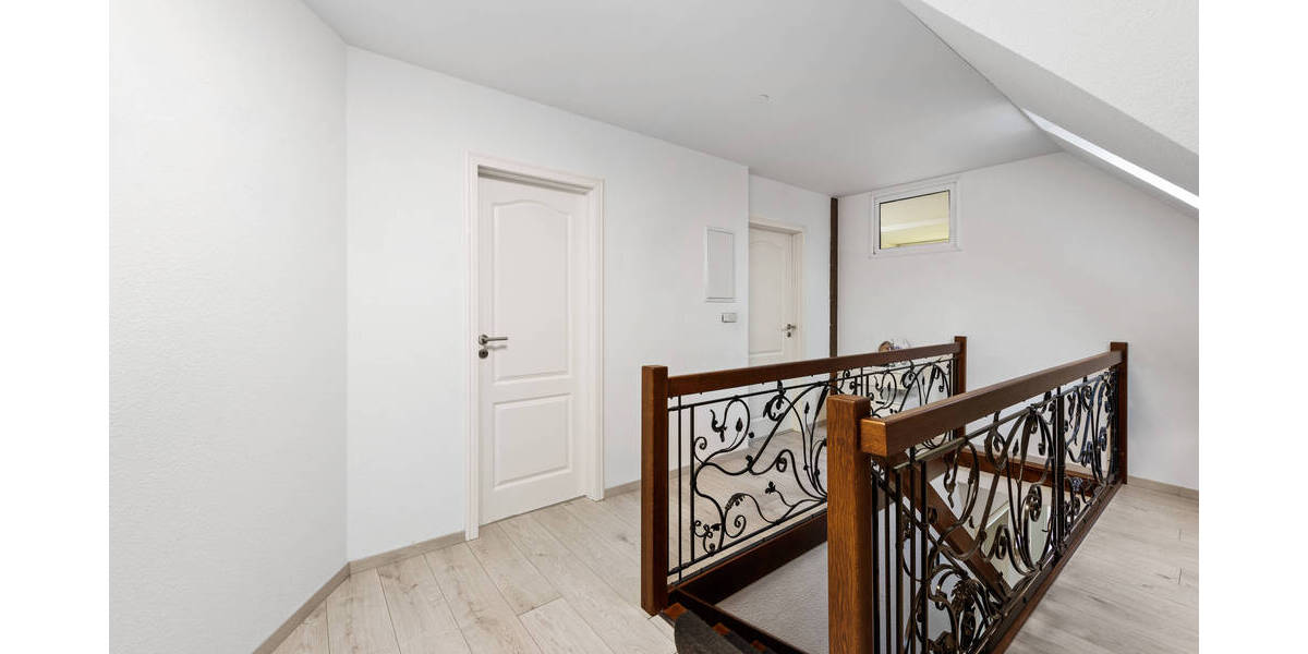 Einfamilienhaus Schönefeld Großziethen - 7 Zimmer, 209 m&sup2;, 979.900&euro; | Angebot:25959480