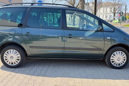 Seat Alhambra 192.453 km 3.000 &euro; Berlin 13127