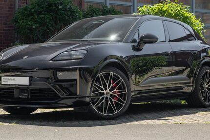 Porsche Macan 20.067 km 109.930 &euro; Berlin 10587