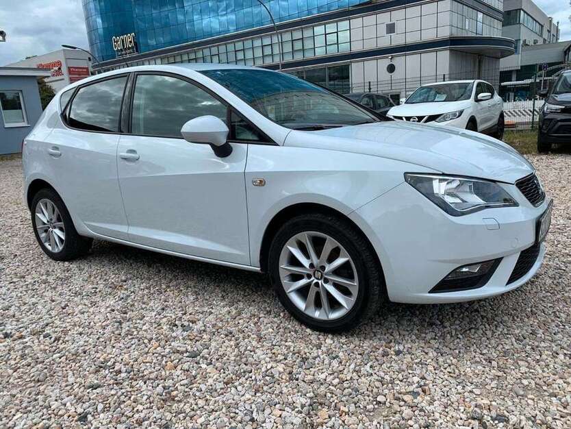 Seat Ibiza 37.713 km 9.499 € Berlin-Spandau 13597