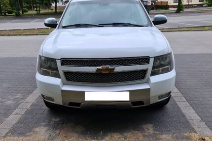 Chevrolet Tahoe 225.000 km 12.500 &euro; Prenden 16348