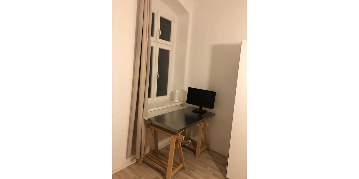 Etagenwohnung Berlin Treptow-Köpenick - 2 Zimmer, 60 m&sup2;, 1.100&euro; | Angebot:24400843