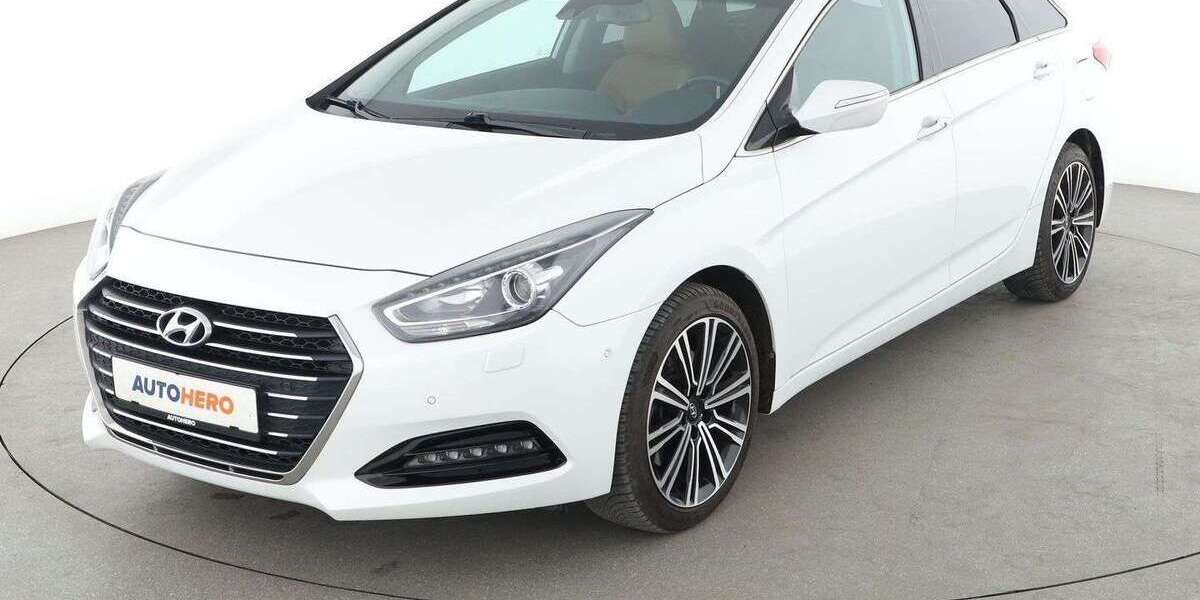 Hyundai i40 79.631 km 15.460 € Berlin 14059