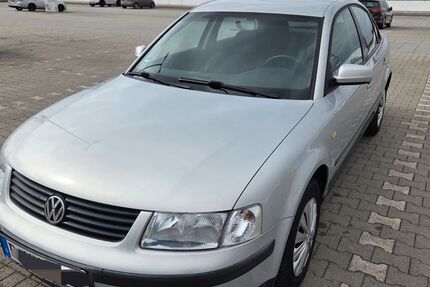 VW Passat 198.350 km 1.950 &euro; Potsdam 14480