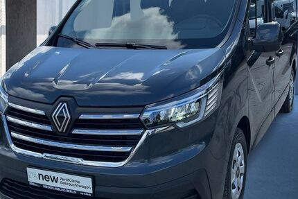 Renault Trafic 24.326 km 38.290 € Berlin 13055