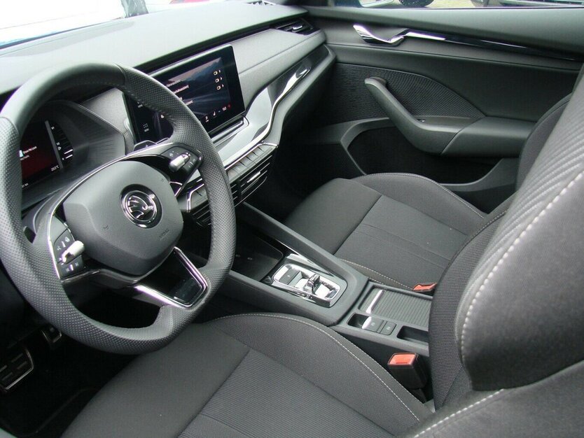 Skoda Octavia 2.0TDi Sportline LED Wireless App-Connect 13.291 km 30.980 € Falkensee 14612