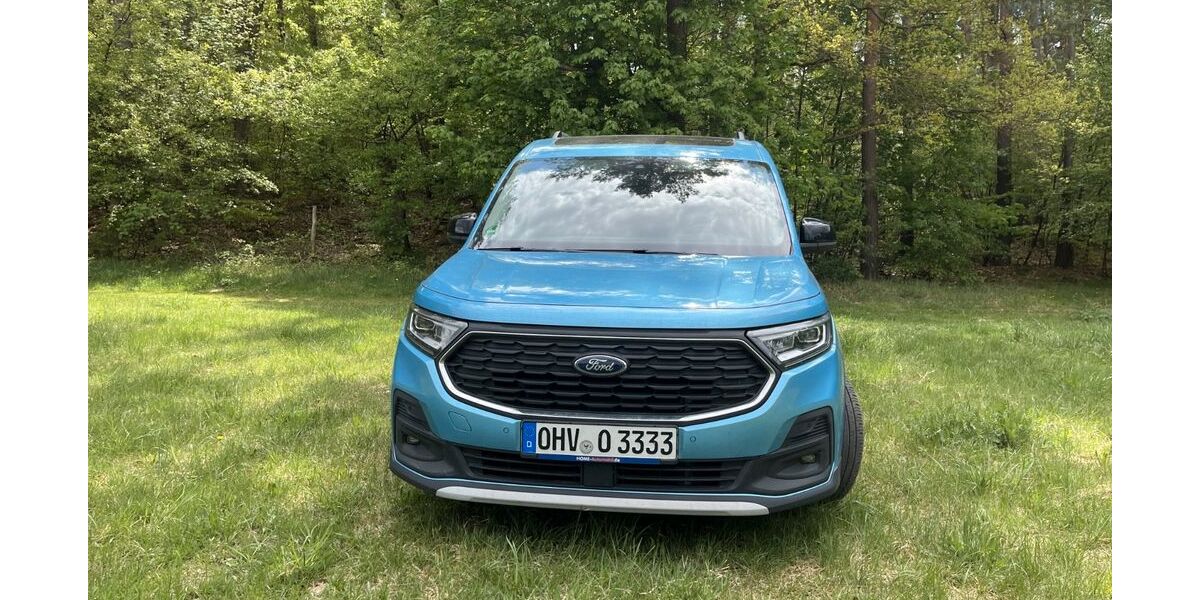 Ford Tourneo Connect 69.000 km 22.990 &euro; Birkenwerder 16547