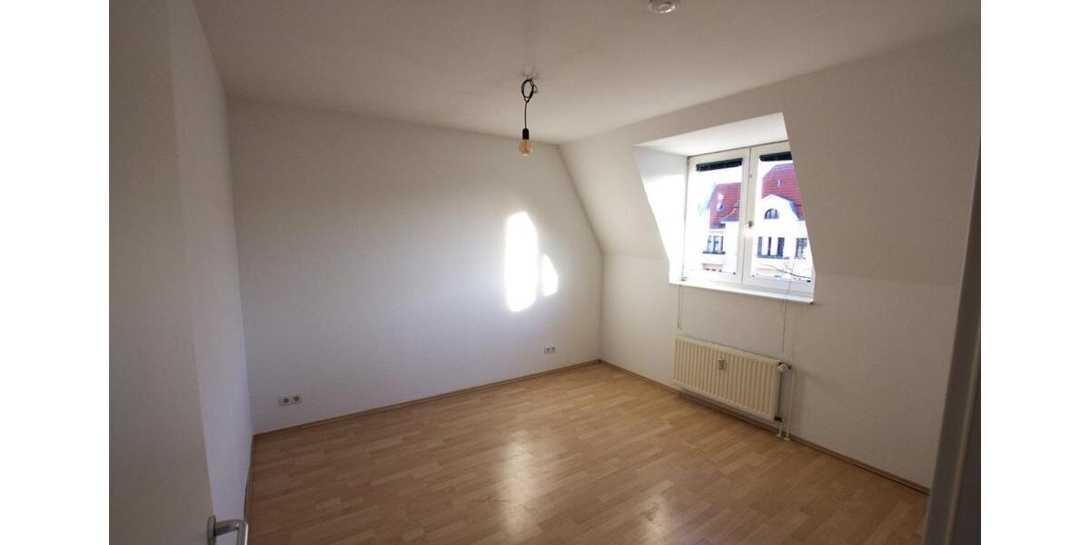 Dachgeschoßwohnung Berlin Spandau - 2 Zimmer, 59 m&sup2;, 189.000&euro; | Angebot:25753575