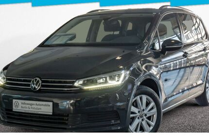 VW Touran 125.954 km 22.733 &euro; Berlin 10587